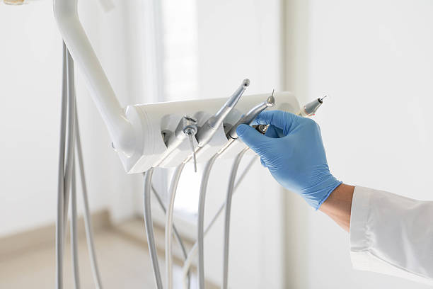 24/7 Emergency Dental Implants experts in Phoenix, IL